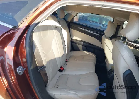 2016 Ford Fusion Titanium из США, поврежденный, VIN 3FA6P0K90GR275885